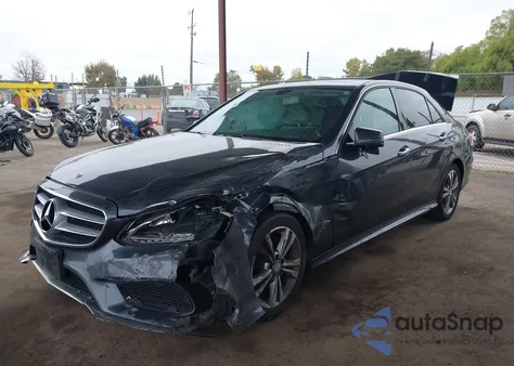 2014 Mercedes-Benz E 250 Bluetec из США, поврежденный, VIN WDDHF0EB9EA942518